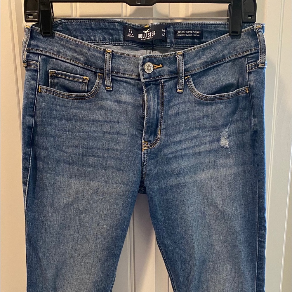 Hollister low rise skinny jeans